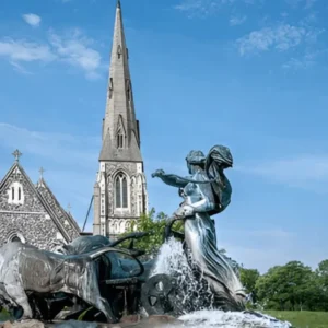 Study in Peterborough: The Ultimate Guide to Scholarship, Live, Learn & Grow
